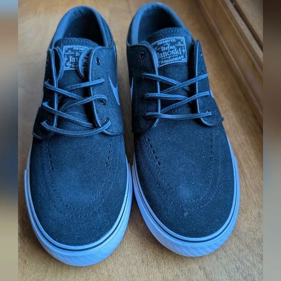 Nike Stefan Janoski Black Men's Shoes - Picture 1 of 5